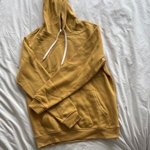 Billabong Men's Yellow Hoodie Sweater (brand new)